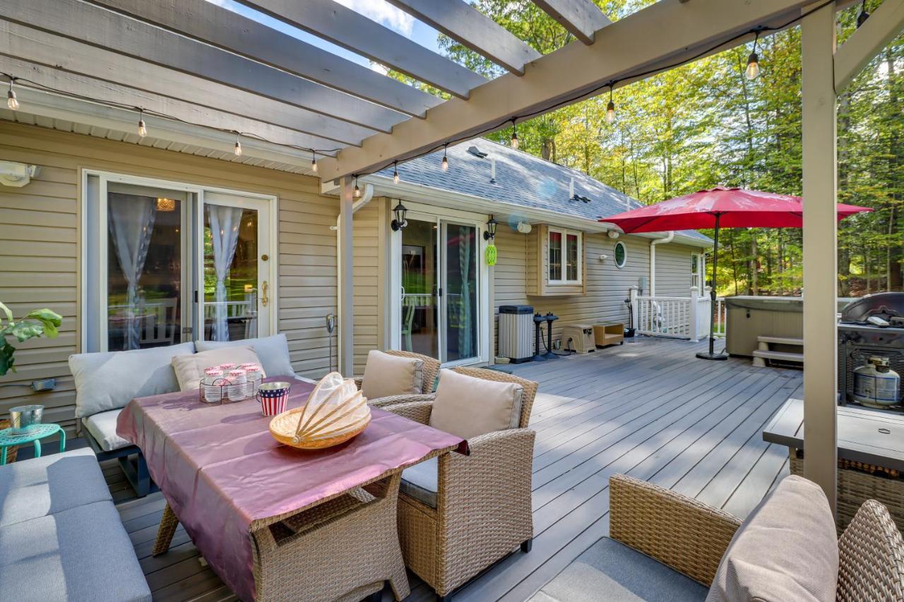 Holiday home With Hot Tub And Game Room!